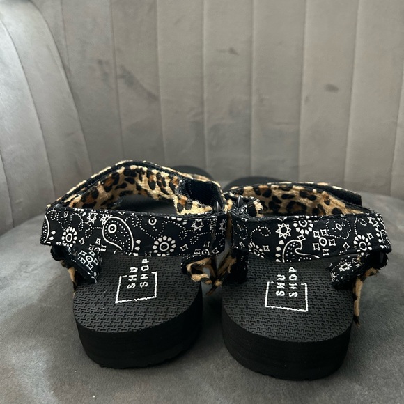 Shu Shop Bessie velcro Sandals - Shushop size 7 - Picture 7 of 9